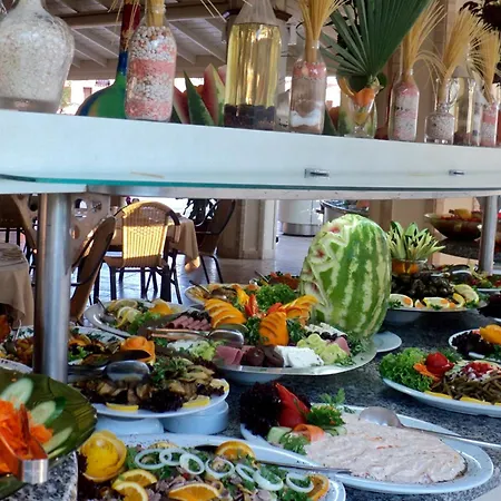 מלון & (adults Only) דליאן