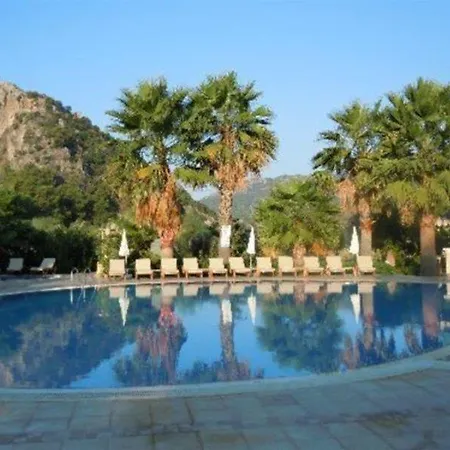 & (adults Only) Otel 4*