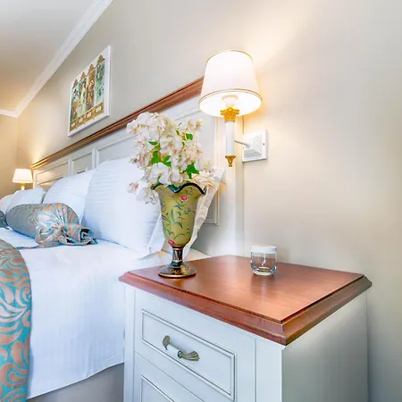 ホテル & (adults Only) 4*