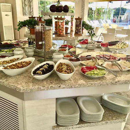 ホテル & (adults Only)