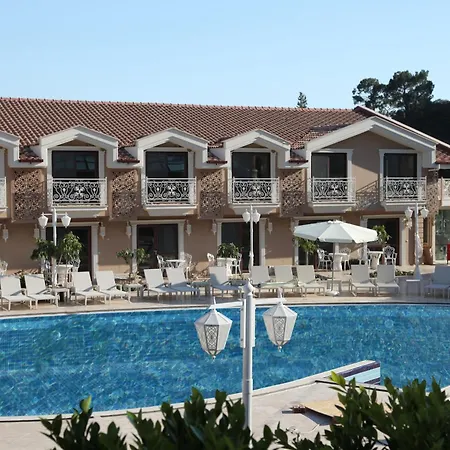 ホテル & (adults Only) 4*